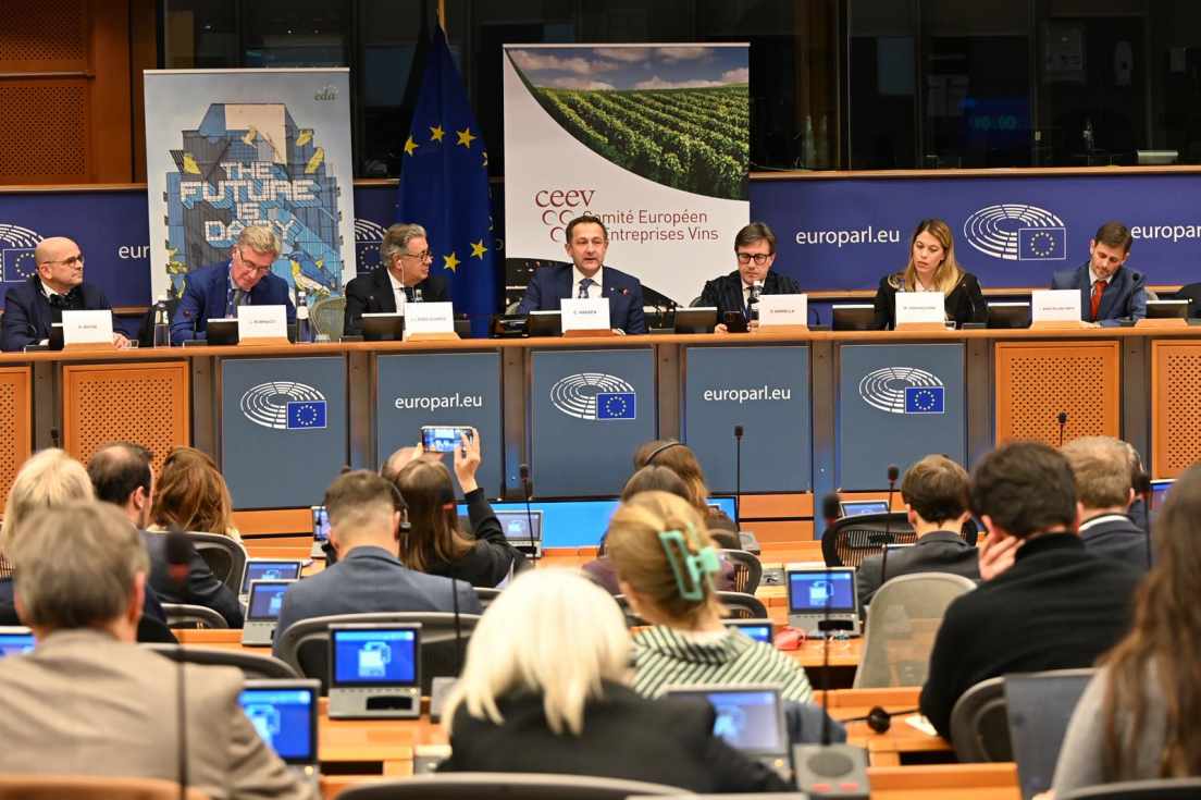 Instant&aacute;nea del debate en la sede del Parlamento Europeo.